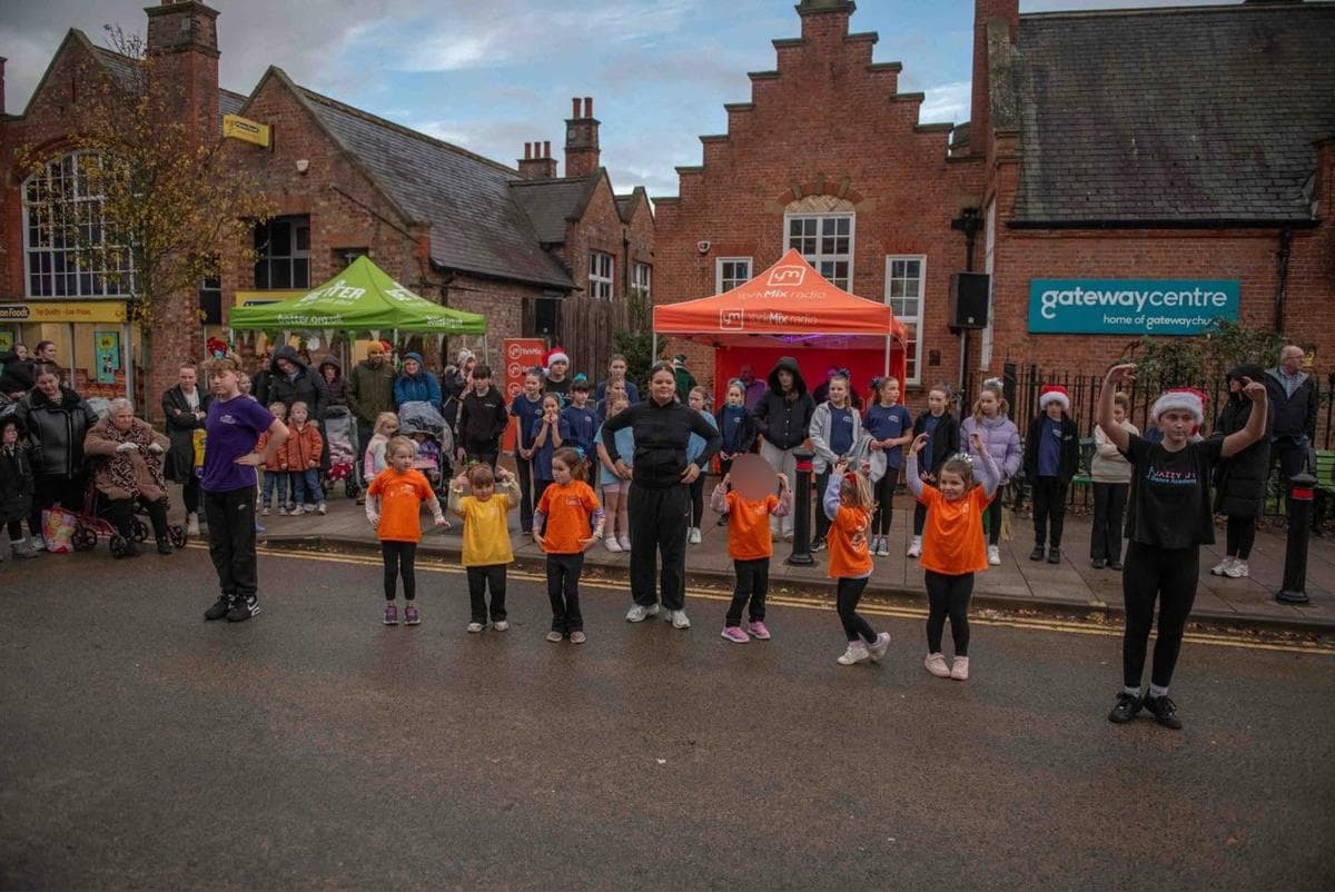 A street performance in Acomb
